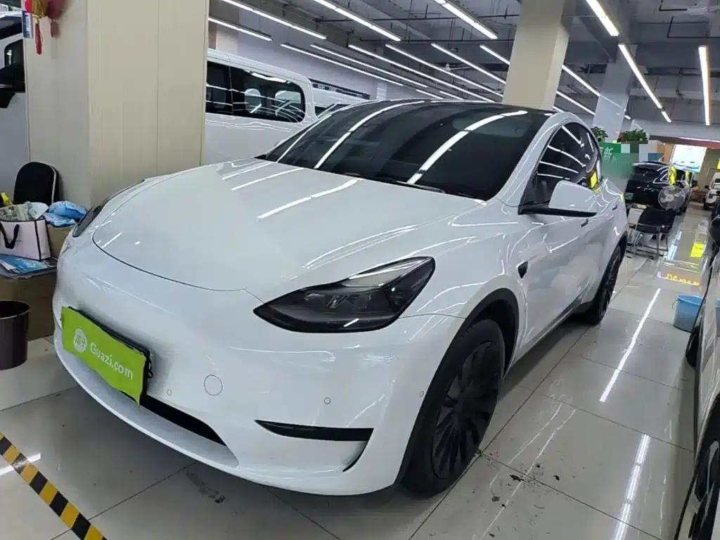 Model Y 2022 Facelift Rear-Wheel Drive Version — миниатюра 2