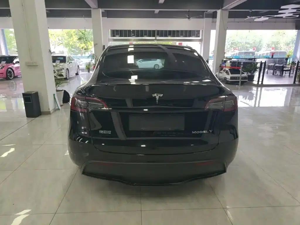 Model Y 2022 Facelift Long Range All-Wheel Drive Version — миниатюра 6