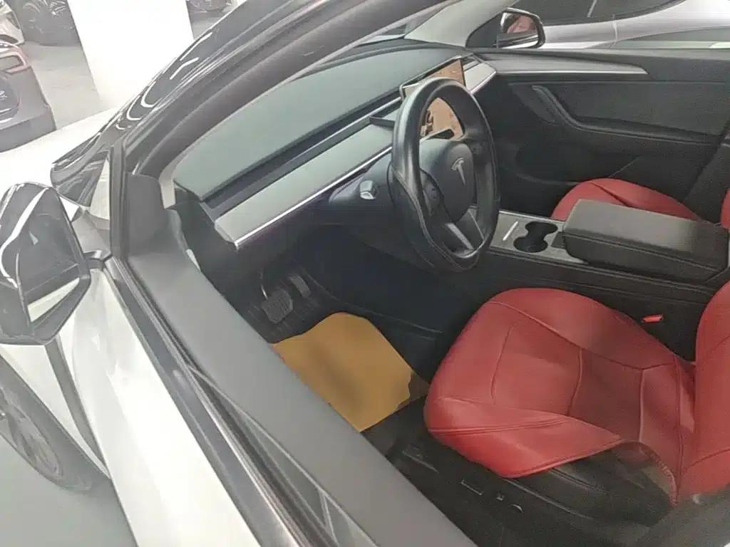 Model Y 2024 Rear-Wheel Drive — миниатюра 16