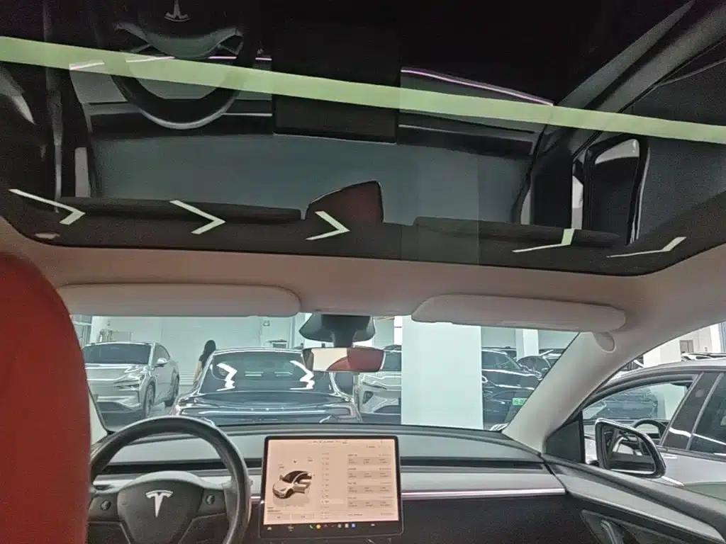 Model Y 2024 Rear-Wheel Drive — миниатюра 18