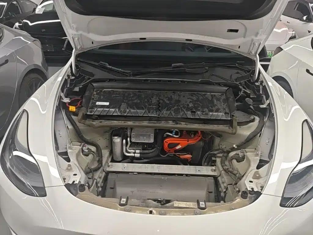 Model Y 2024 Rear-Wheel Drive — миниатюра 20