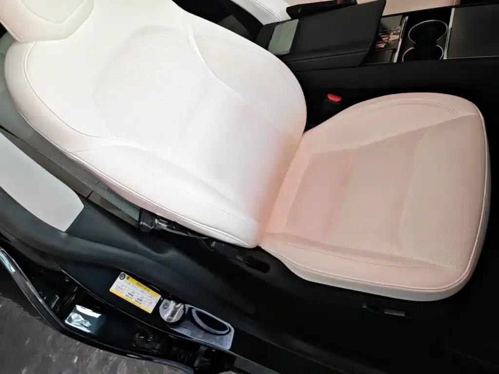 Model Y 2025 Long Range All-Wheel Drive First Edition — миниатюра 25