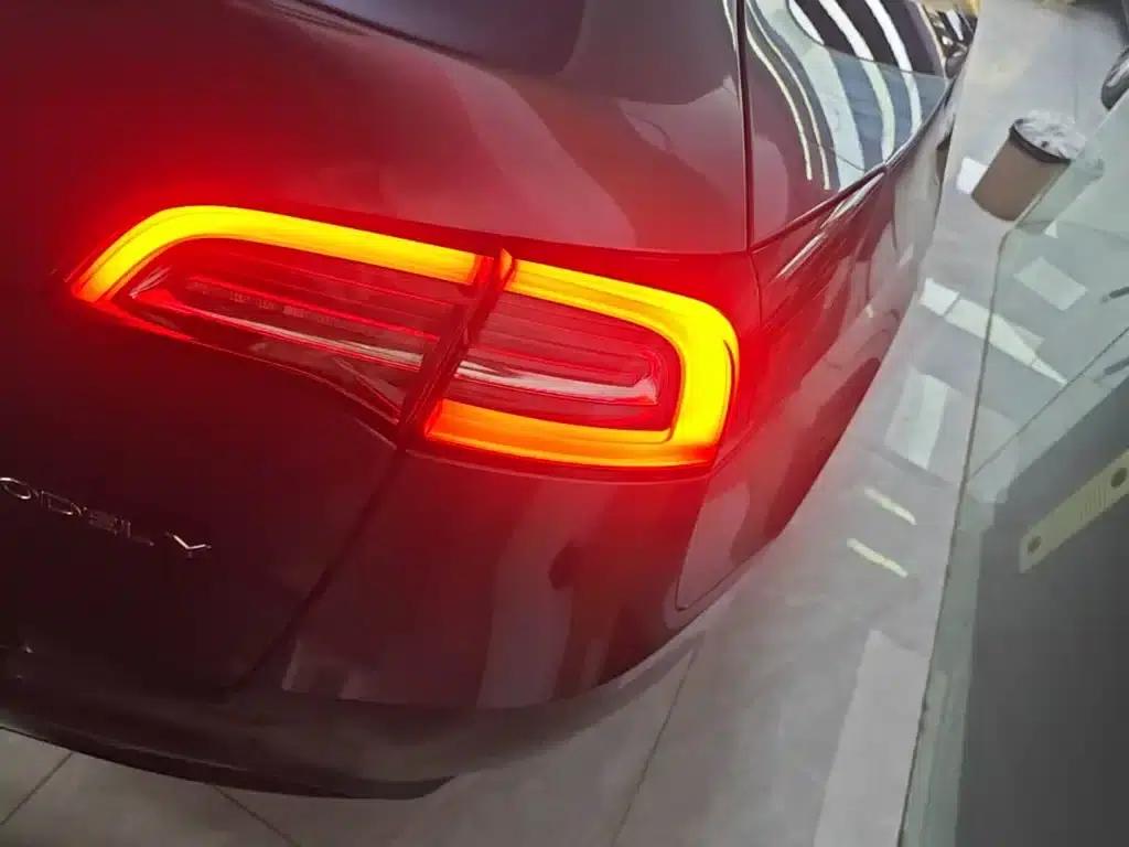 Model Y 2022 Facelift Rear-Wheel Drive Version — миниатюра 8