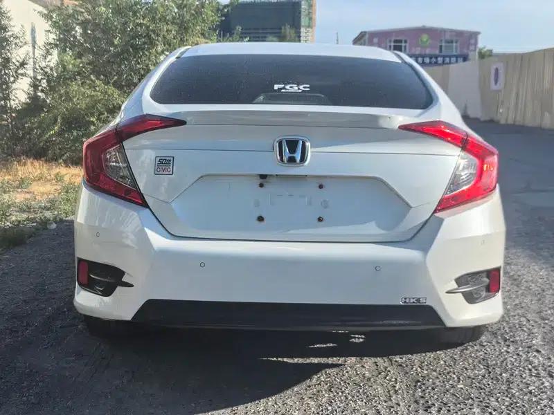 2016 Civic 220TURBO Manual Deluxe Edition — миниатюра 5