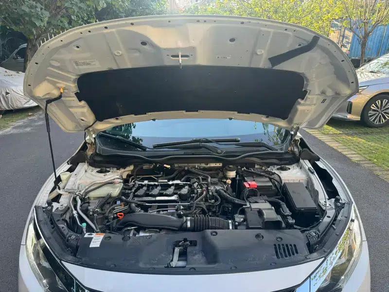 2016 Civic 220TURBO CVT Luxury Edition — миниатюра 8