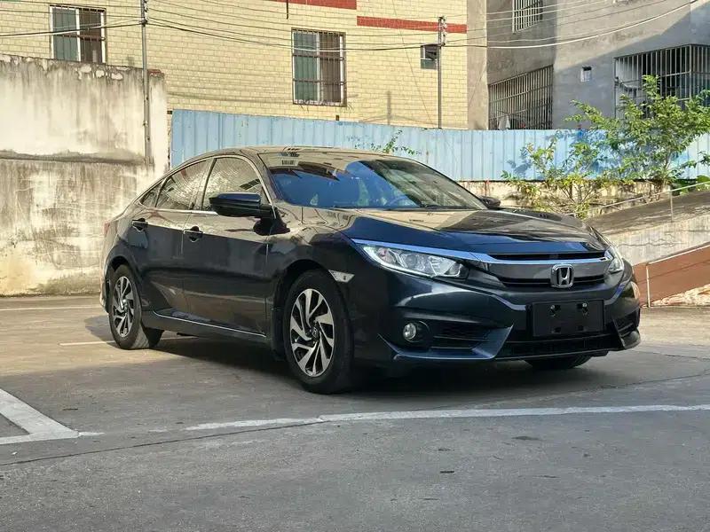 2016 Civic 220TURBO CVT Luxury Edition — миниатюра 2