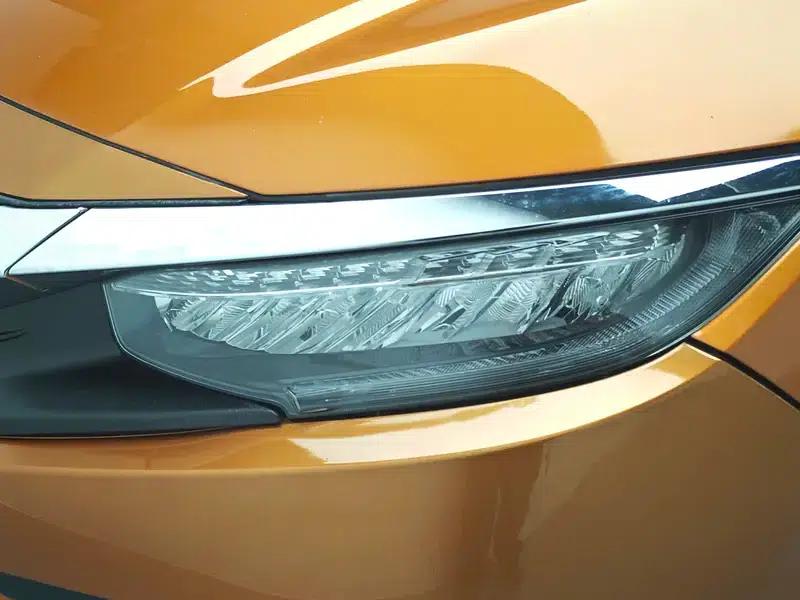 2016 Civic 220TURBO CVT Premium Edition — миниатюра 12
