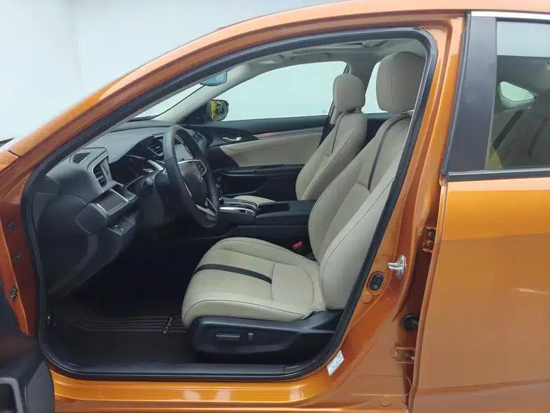 2016 Civic 220TURBO CVT Premium Edition — миниатюра 17