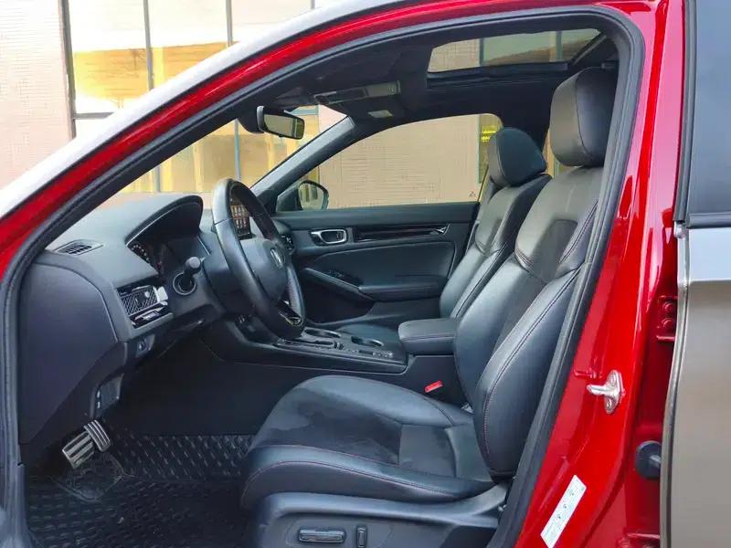 2023 Civic Hatchaback 240TURBO CVT Extreme Edition — миниатюра 17