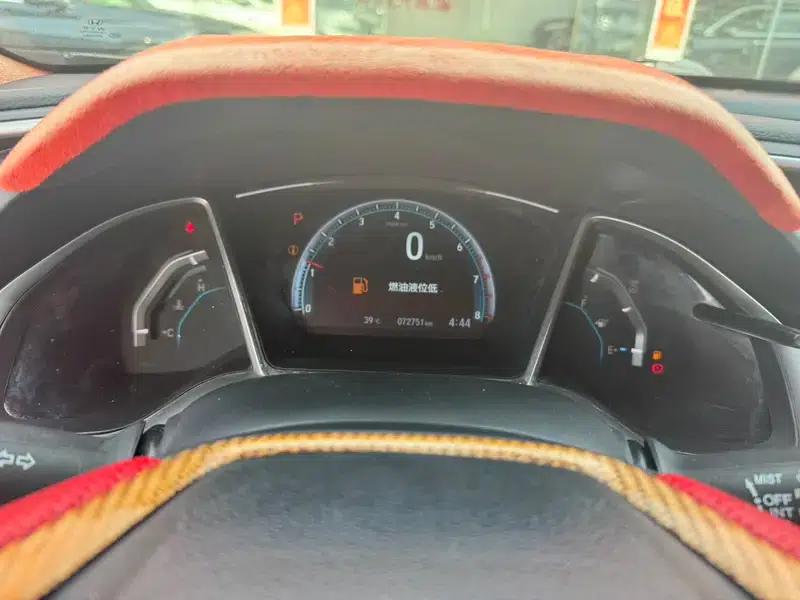 2016 Civic 220TURBO CVT Luxury Edition — миниатюра 8