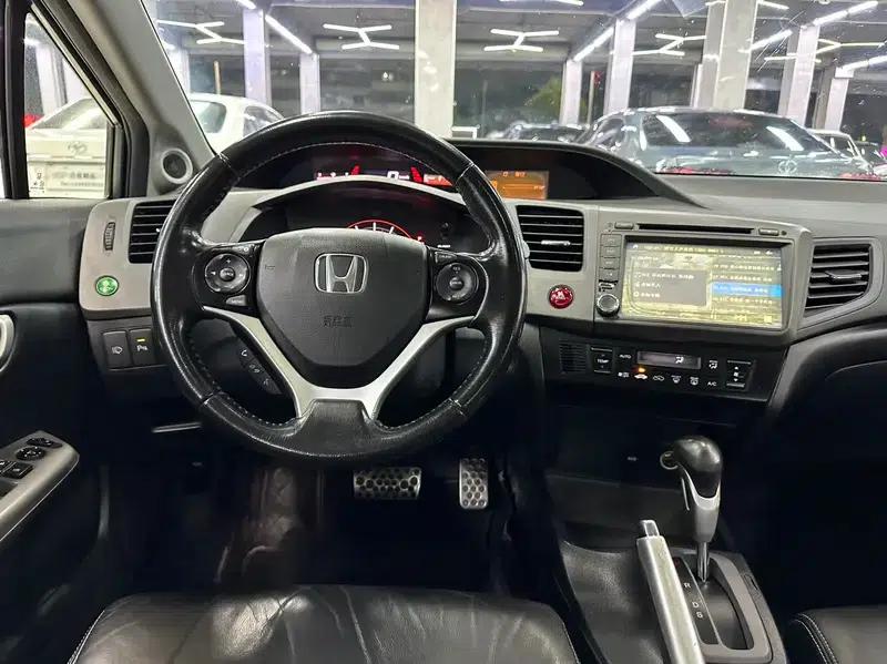 2012 Civic 2.0L Automatic TYPE-S — миниатюра 13