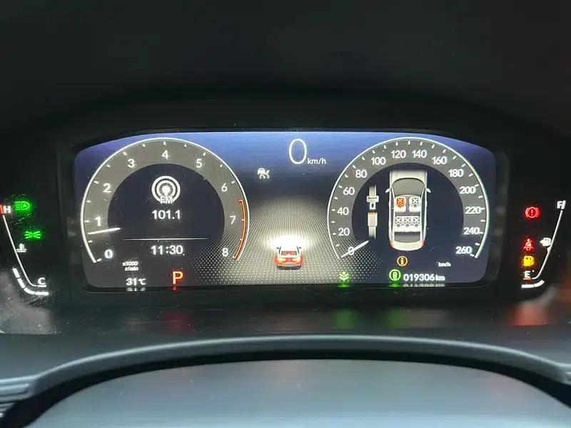 2023 Civic 240TURBO CVT Sport Edition — миниатюра 15