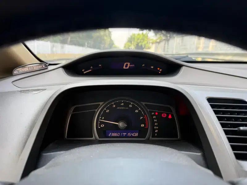2006 Civic 1.8L Automatic Classic Edition — миниатюра 12