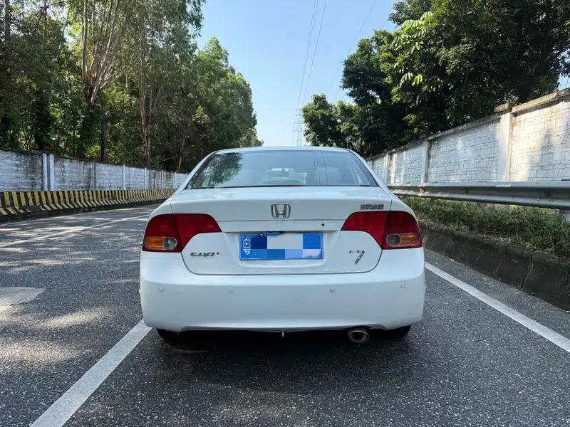 2006 Civic 1.8L Automatic Classic Edition — миниатюра 6