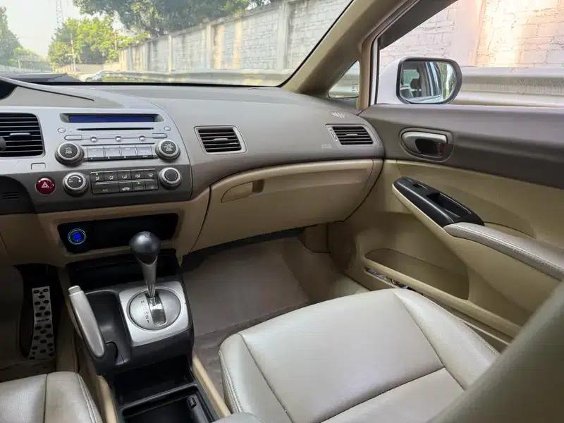 2006 Civic 1.8L Automatic Classic Edition — миниатюра 10
