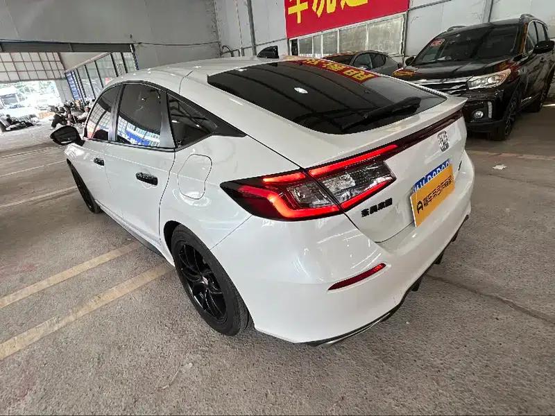 2023 Civic Hatchaback 240TURBO CVT Extreme Edition — миниатюра 4