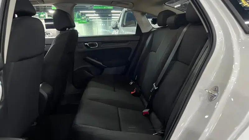 2023 Civic 240TURBO CVT Sport Edition — миниатюра 13