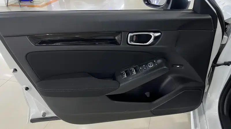 2023 Civic 240TURBO CVT Sport Edition — миниатюра 7