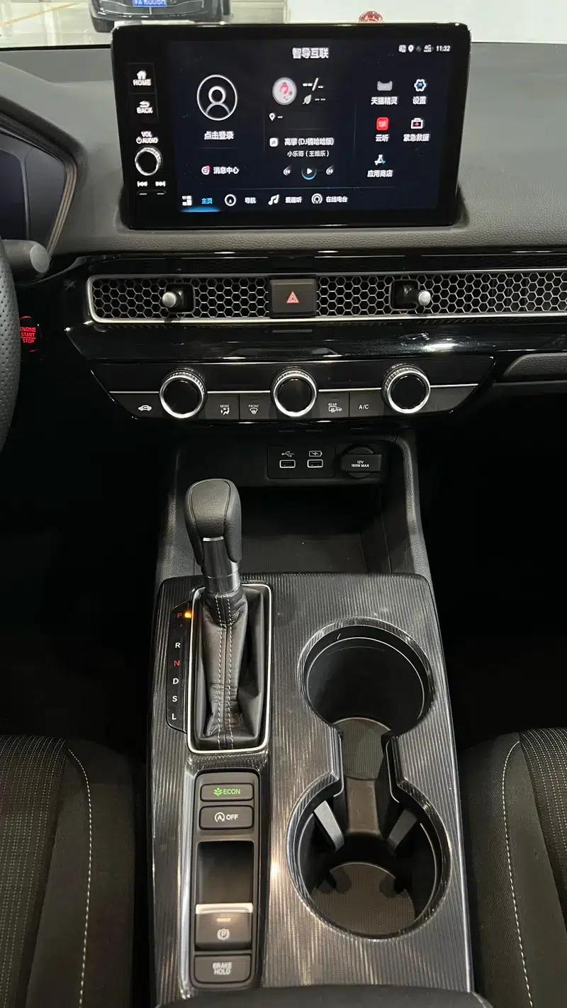 2023 Civic 240TURBO CVT Sport Edition — миниатюра 10
