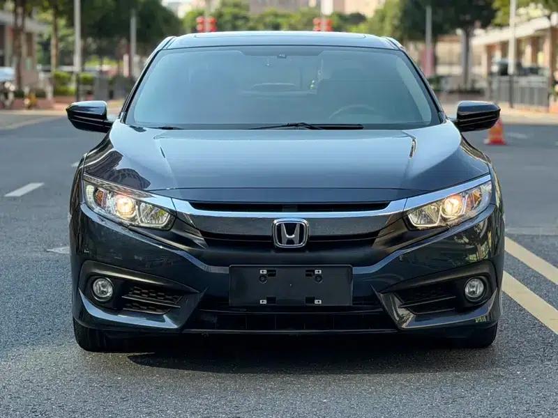 2016 Civic 220TURBO CVT Luxury Edition — миниатюра 2