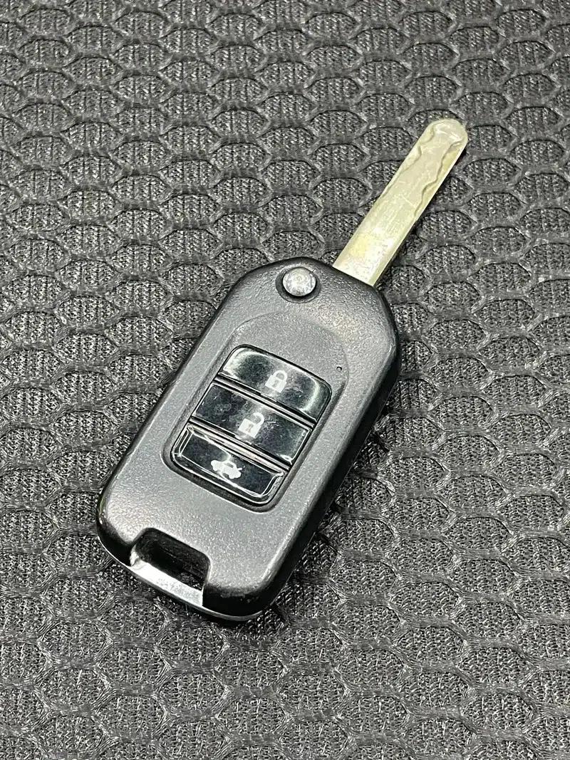2016 Civic 180TURBO CVT Comfort Edition — миниатюра 11