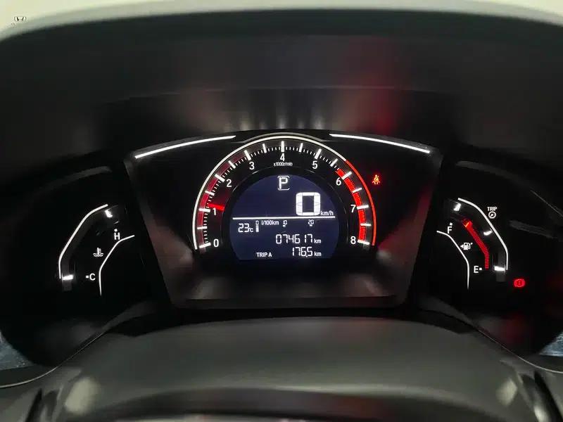 2016 Civic 180TURBO CVT Comfort Edition — миниатюра 15