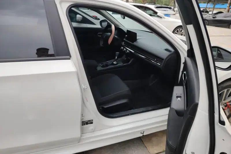 2023 Civic 240TURBO CVT Sport Edition — миниатюра 12