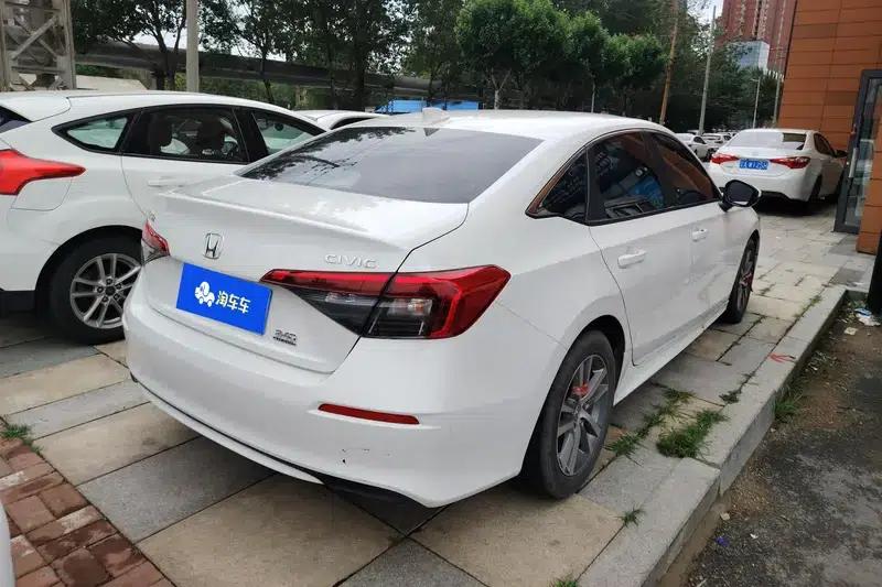 2023 Civic 240TURBO CVT Sport Edition — миниатюра 3