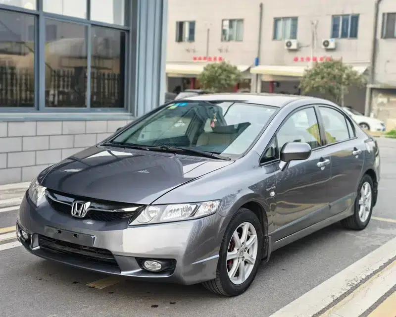 Civic 2009 1.8L Automatic Classic Edition — миниатюра 1