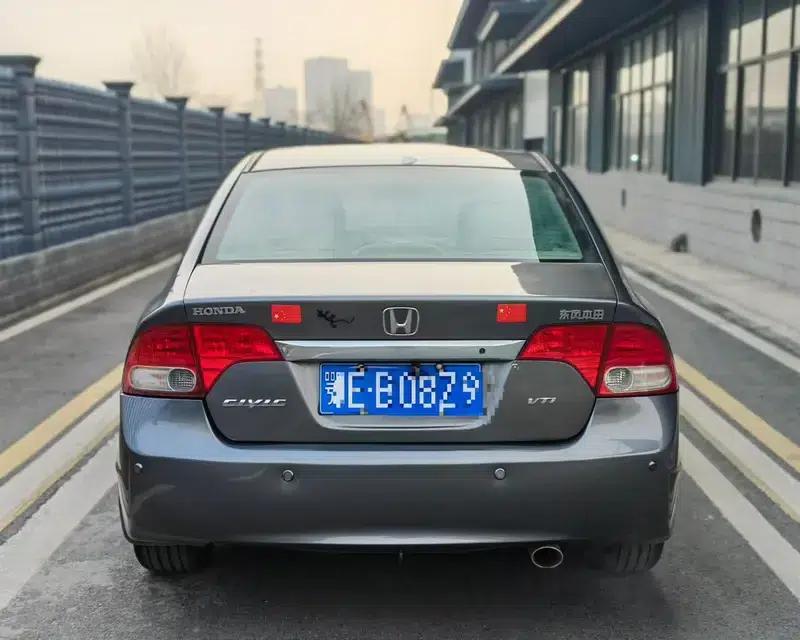 Civic 2009 1.8L Automatic Classic Edition — миниатюра 5