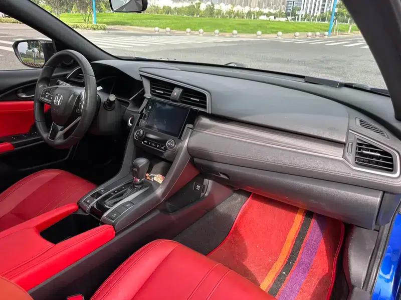 Civic 2020 HATCHBACK 220TURBO CVT Trendy and Cool — миниатюра 11