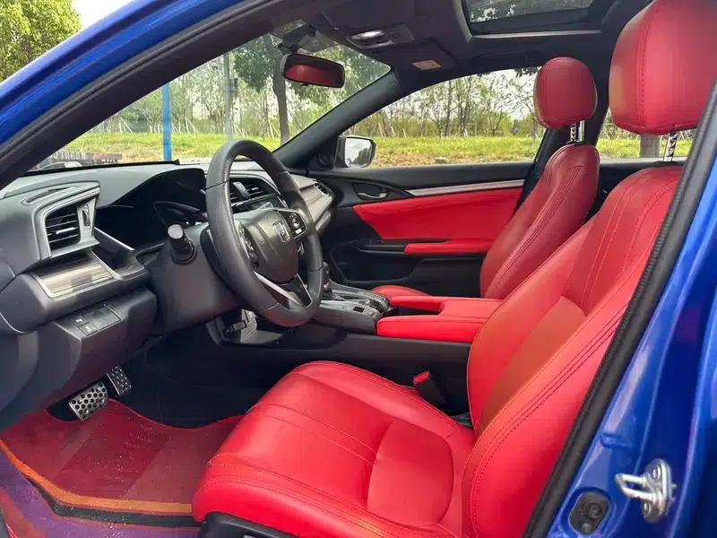 Civic 2020 HATCHBACK 220TURBO CVT Trendy and Cool — миниатюра 16