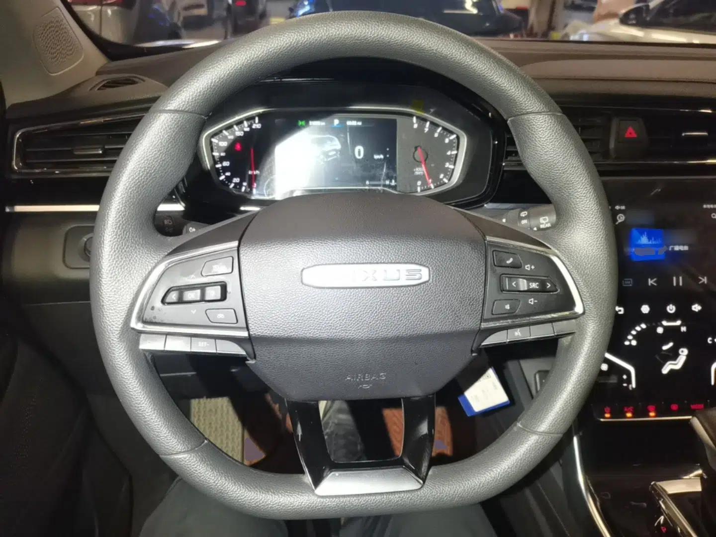 SAIC MAXUS D60 2019 1.5T Automatic Geek Entry-Level 5-Seater — миниатюра 13