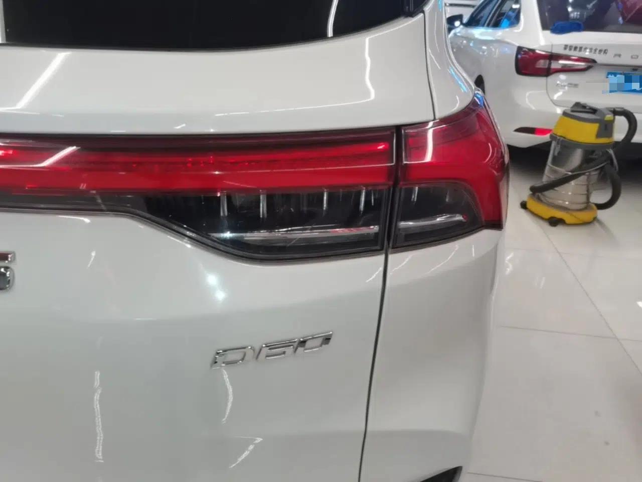 SAIC MAXUS D60 2019 1.5T Automatic Geek Entry-Level 5-Seater — миниатюра 9