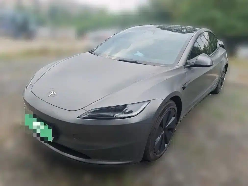 Model 3 2025 Facelift Rear-Wheel Drive Version — миниатюра 2