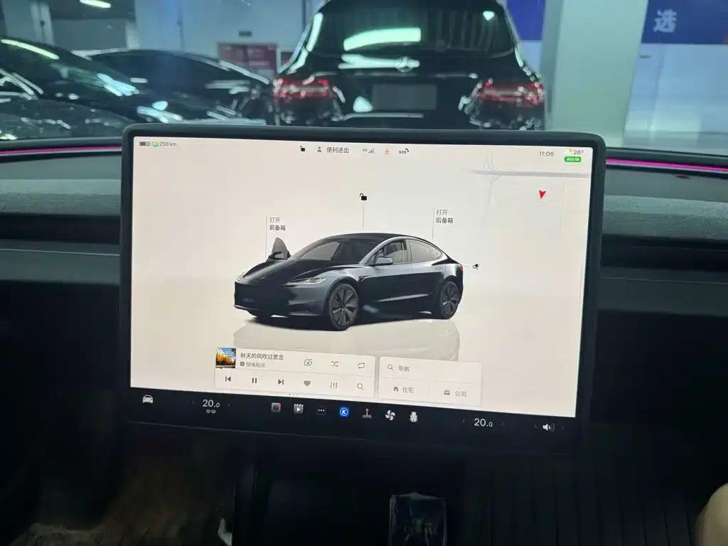 Model 3 2025 Facelift Rear-Wheel Drive Version — миниатюра 9