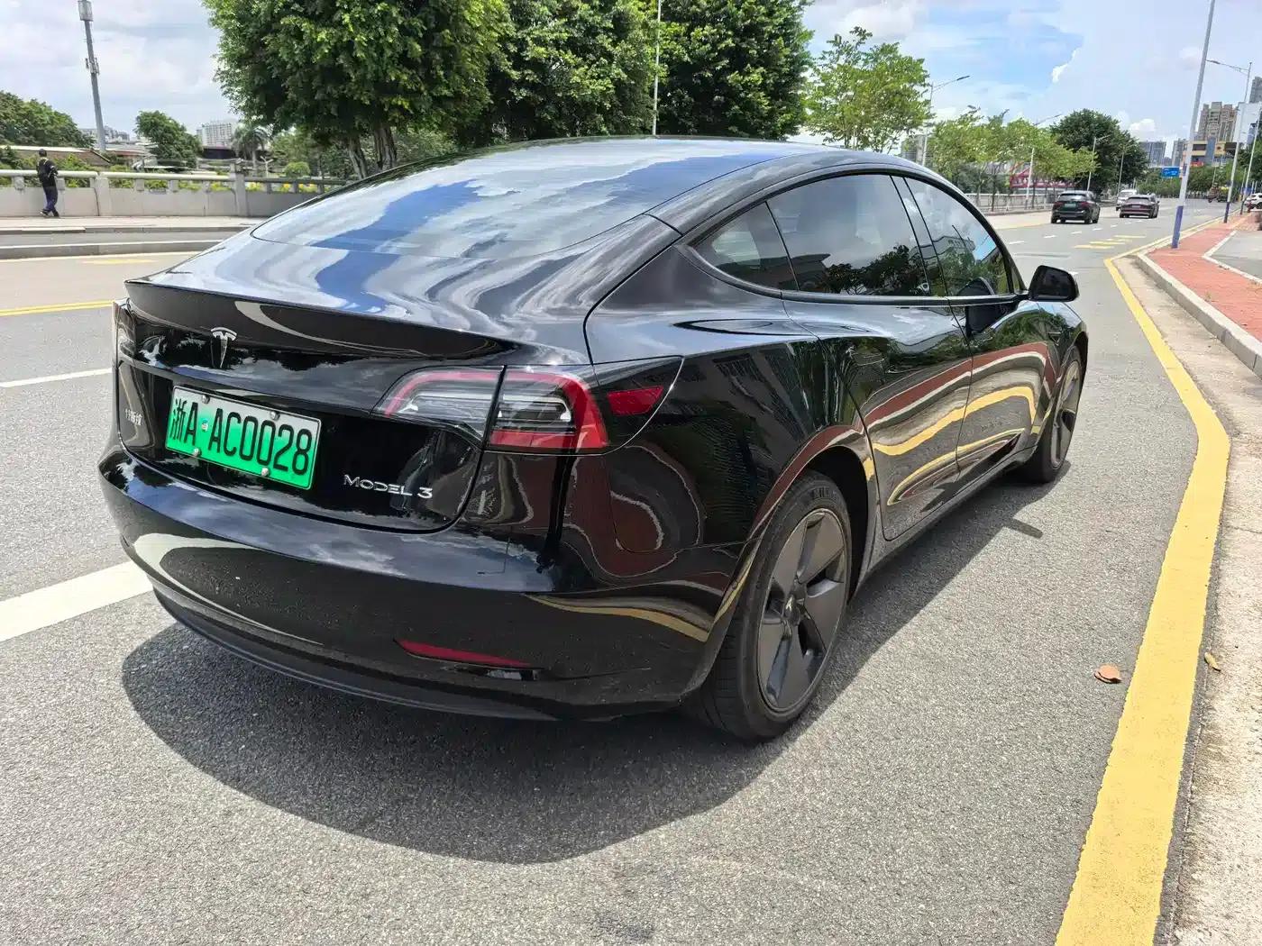 Model 3 2022 Rear-Wheel Drive — миниатюра 5