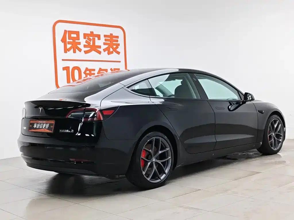 Model 3 2021 Performance All-Wheel Drive — миниатюра 2