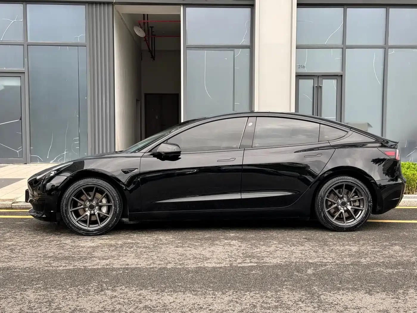 Model 3 2021 Standard Range Rear-Wheel Drive Upgrade — миниатюра 5