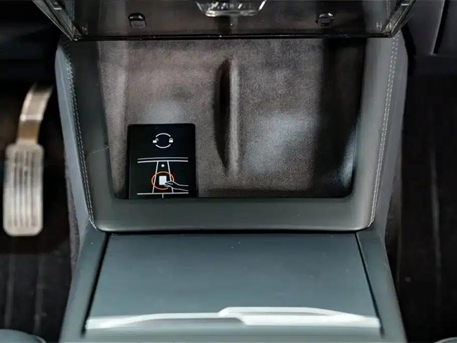 Model 3 2023 Rear-Wheel Drive — миниатюра 15