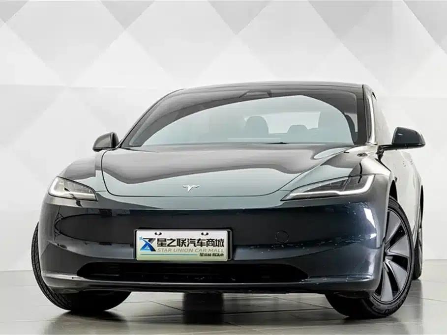 Model 3 2023 Rear-Wheel Drive — миниатюра 3