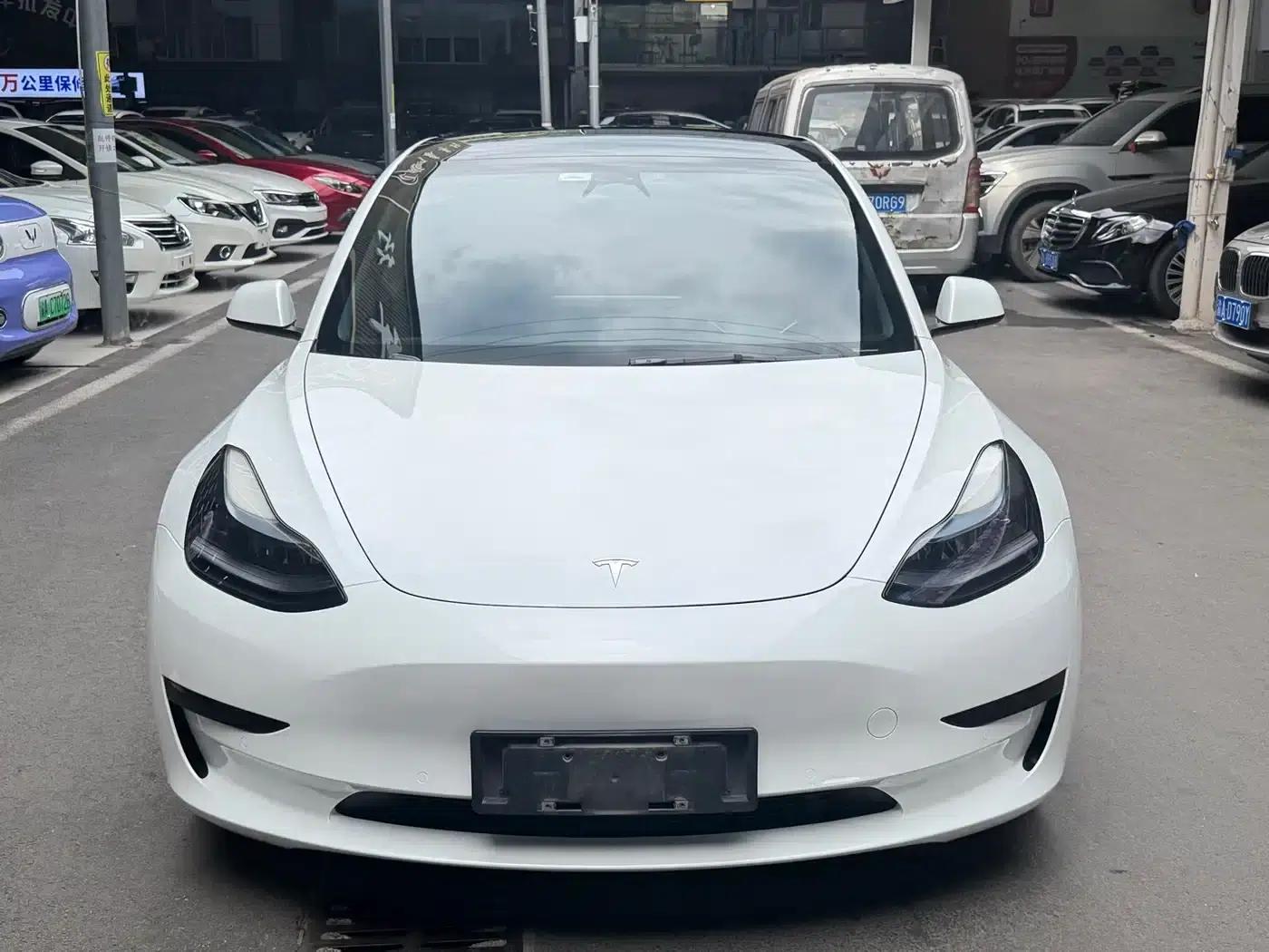 Model 3 2022 Rear-Wheel Drive — миниатюра 2