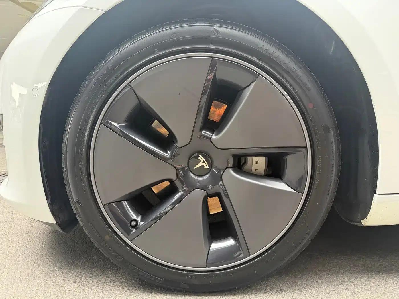 Model 3 2022 Rear-Wheel Drive — миниатюра 12