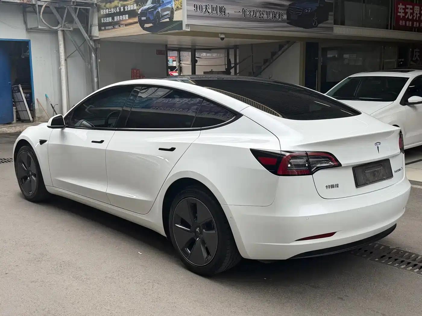 Model 3 2022 Rear-Wheel Drive — миниатюра 6
