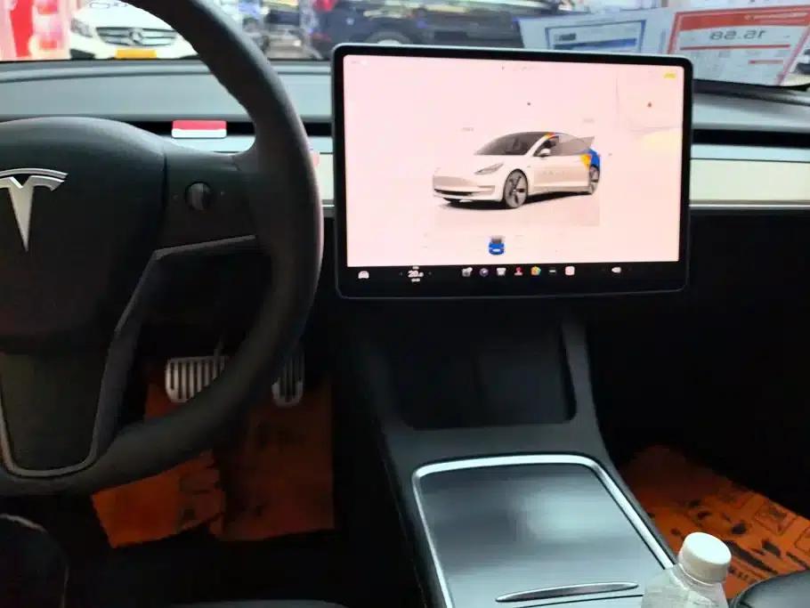 Model 3 2022 Rear-Wheel Drive — миниатюра 12