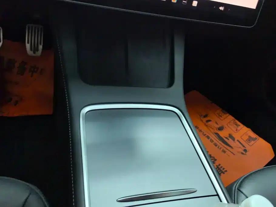 Model 3 2022 Rear-Wheel Drive — миниатюра 16