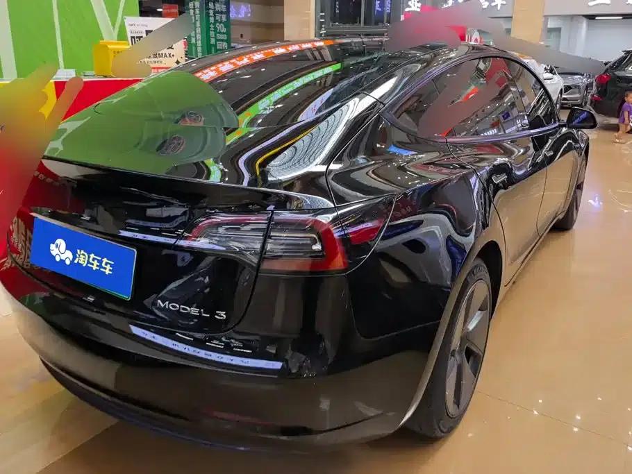 Model 3 2022 Rear-Wheel Drive — миниатюра 3
