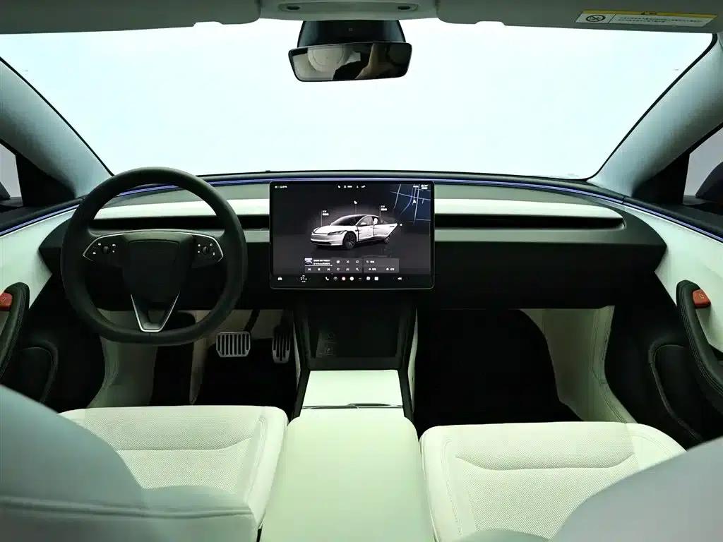 Model 3 2025 Rear-Wheel Drive — миниатюра 16