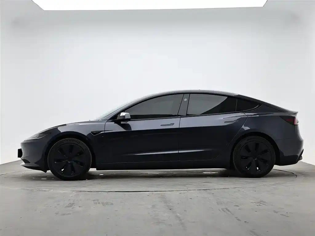 Model 3 2025 Rear-Wheel Drive — миниатюра 6