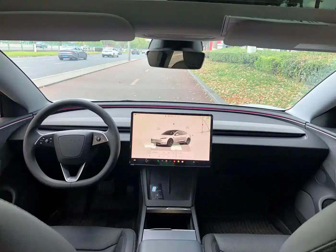 Model 3 2025 Long Range All-Wheel Drive — миниатюра 5